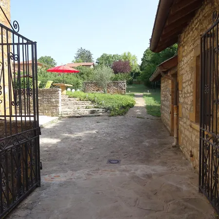 Bed & Breakfast Le Domaine De Canelle 4*