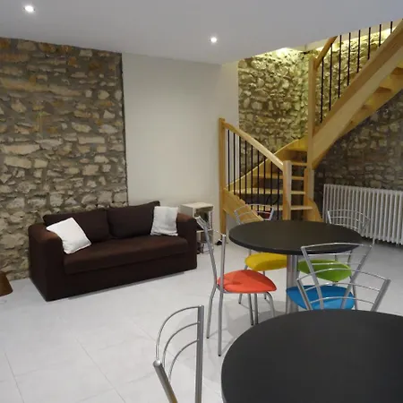 Le Domaine De Canelle Bed & Breakfast 4*
